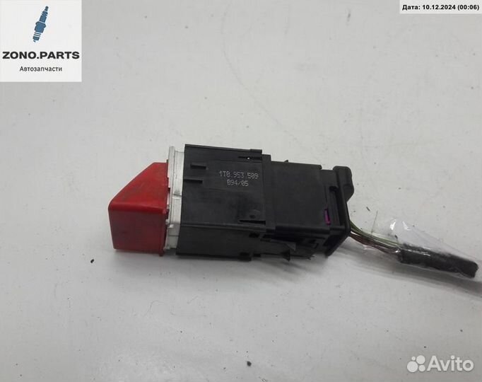 Кнопка аварийной сигнализации (аварийки) 1t0953509 на Volkswagen Caddy (2004-2010)