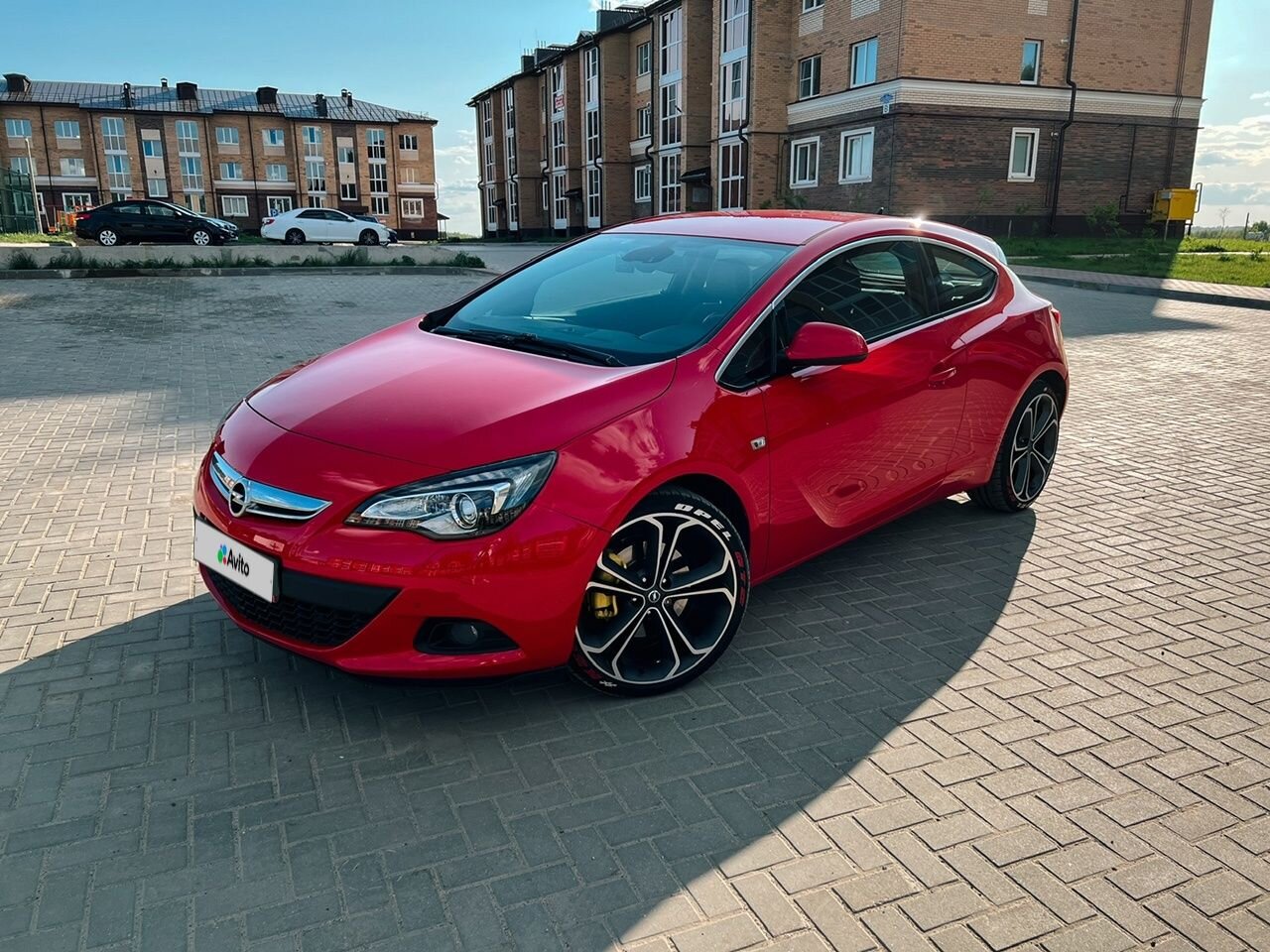 Opel Astra GTC: фото владельца