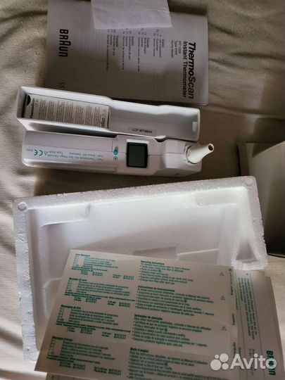 Автоматический градусник Braun