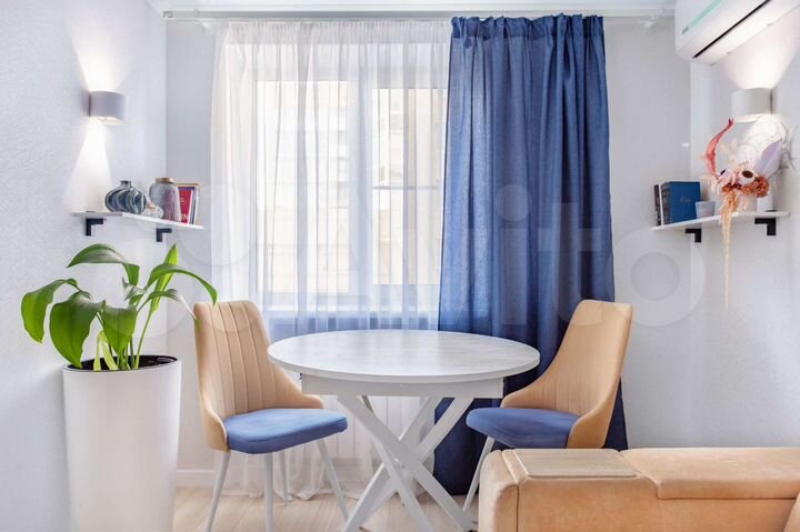 2-к. квартира, 45 м², 4/10 эт.