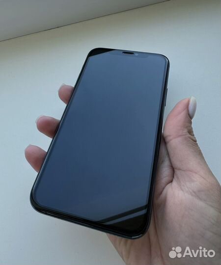 iPhone 11 Pro, 64 ГБ