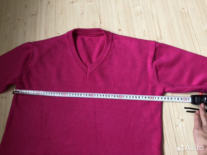 Пуловер женский 42-46р. Состояние нового