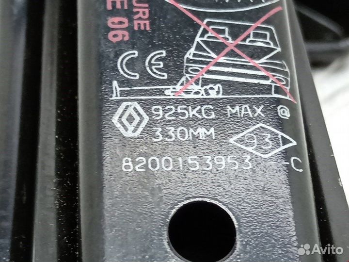 Домкрат для Renault Megane 2 8200977860