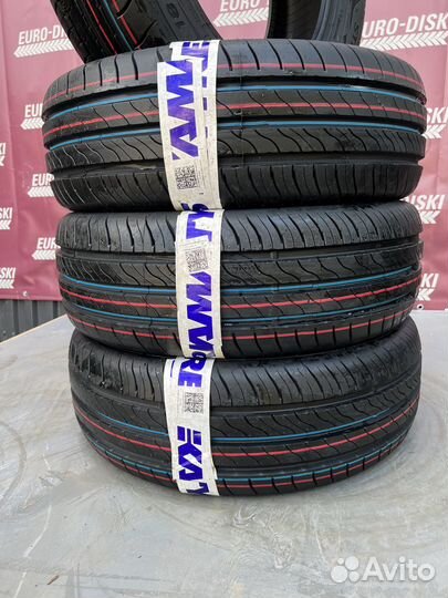 Viatti Strada 2 (V-134) 215/60 R16 99V