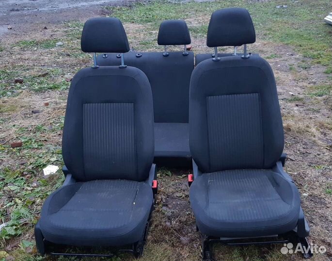 Сиденья комплект Volkswagen Polo Салон