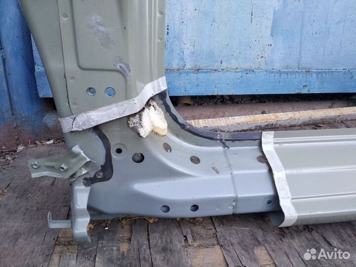 Боковина левая Haval Jolion 2021 новое