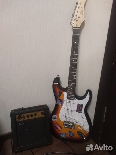 Электро гитара 