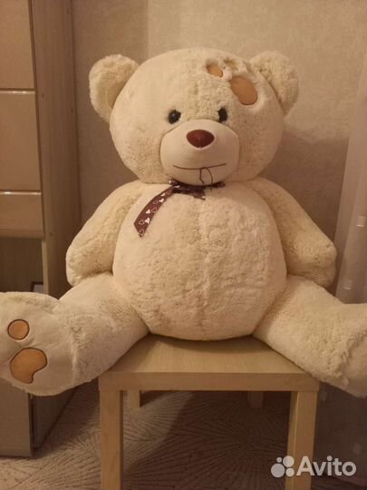 Большие плюшевые медведи