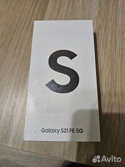 Samsung Galaxy S21 FE 5G, 8/256 ГБ