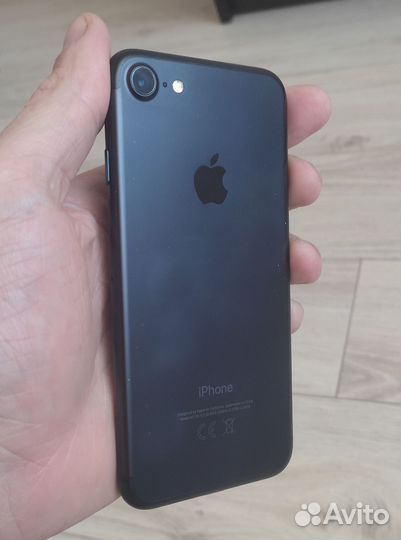 iPhone 7, 32 ГБ