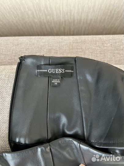 Брюки кожаные guess