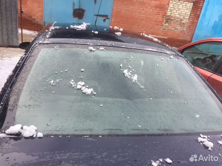 Стекло зад фокус 1