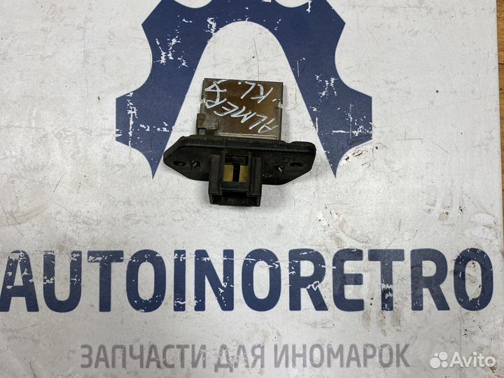 Резистор отопителя Nissan 2710095F0A