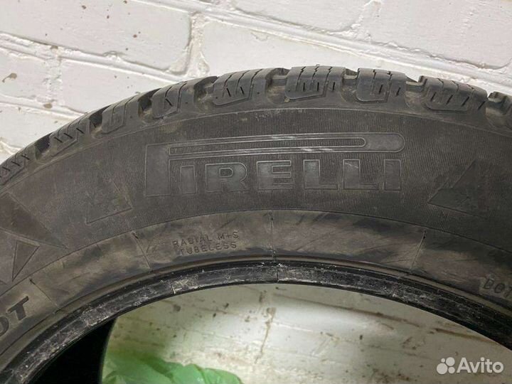 Pirelli Winter Carving Edge SUV 5/55 R20