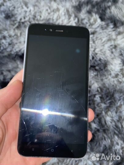 Xiaomi Redmi Note 5A, 2/16 ГБ