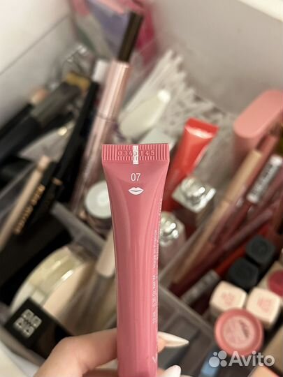 Clarins блеск для губ 07 toffee pink