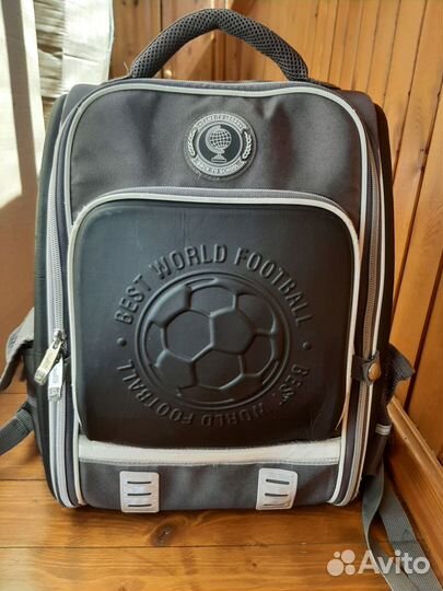 Школьный рюкзак