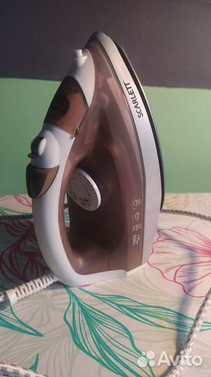 Утюг Scarlett