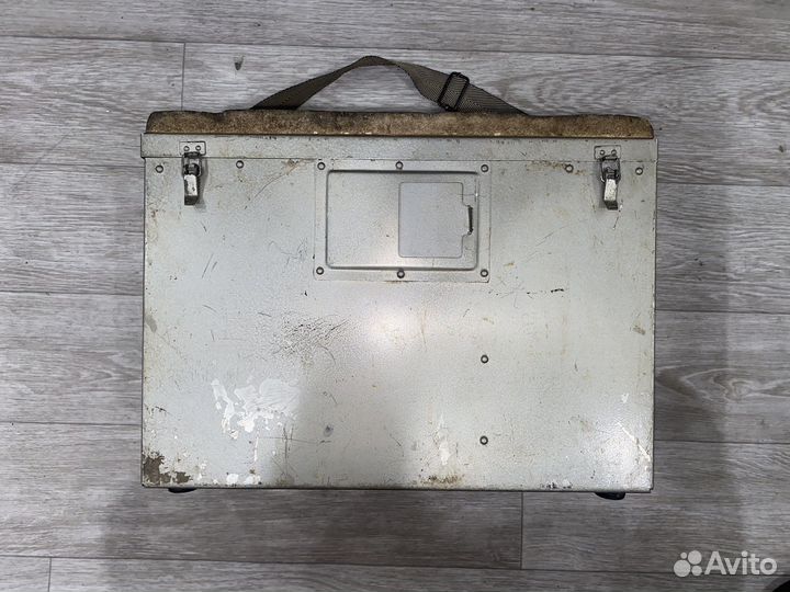 Ящик для зимней рыбалки