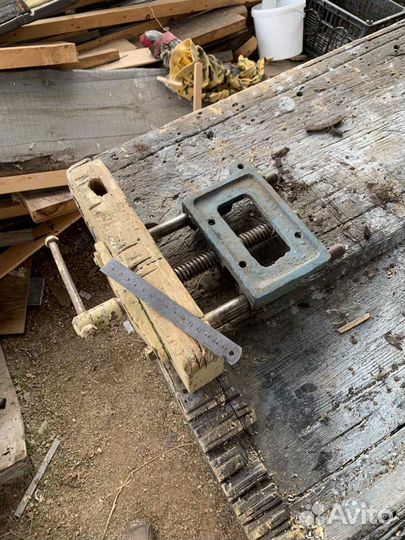 Тиски столярные