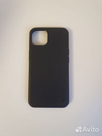Чехол nilkin на iPhone 13