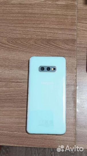 Samsung Galaxy S10e, 6/128 ГБ