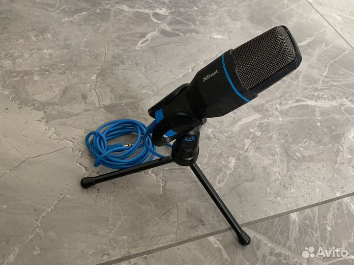 Стрим микрофон Trust mico USB 23790