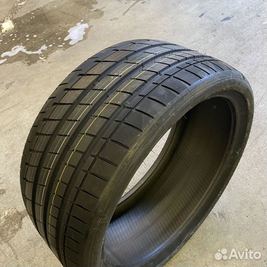 Bridgestone Potenza S007 275/30 R20 97Y