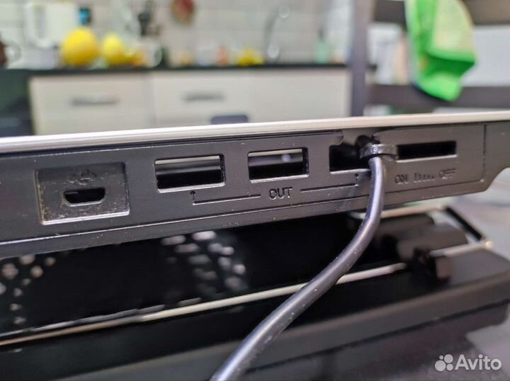 Подставка с охлаждением для ноутбука