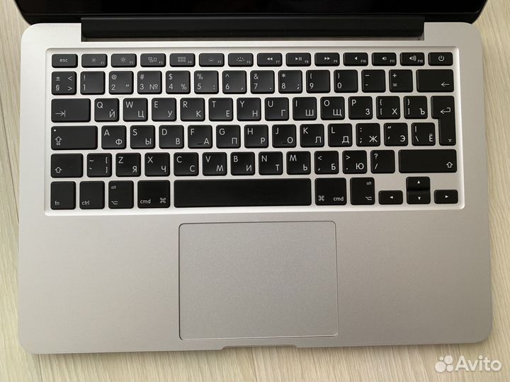 Apple MacBook Pro 13 A1502