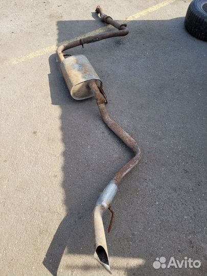 Глушитель в сборе на Nissan Navara