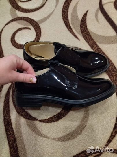 Полуботинки