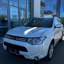 Mitsubishi Outlander 2.4 CVT, 2013, 190 431 км, с пробегом, цена 1 340 600 руб.