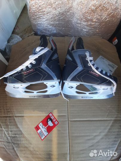 Коньки хоккейные детские