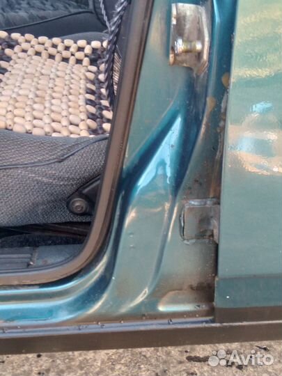 ВАЗ 21099 1.5 МТ, 2001, 130 000 км