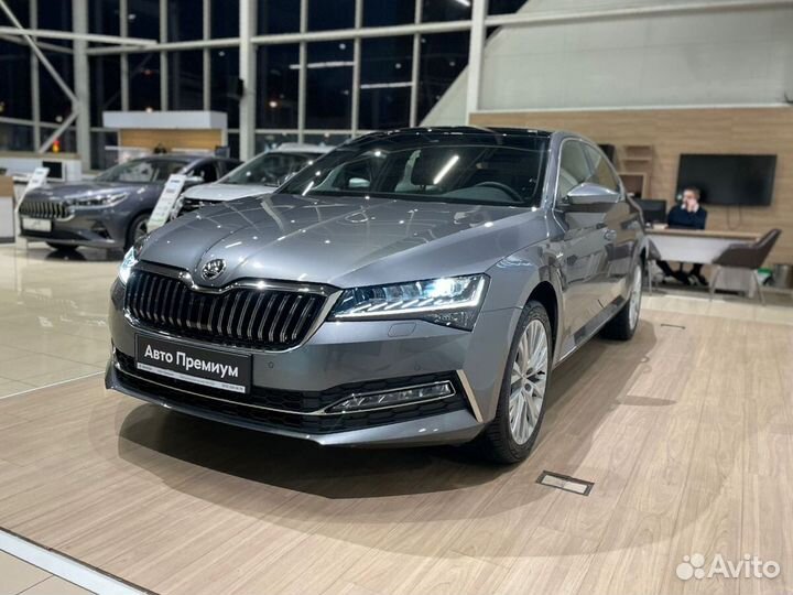 Skoda Superb 2.0 AMT, 2023