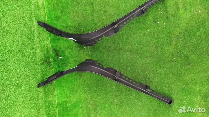 Накладки на пороги Комплектом задние Audi A6