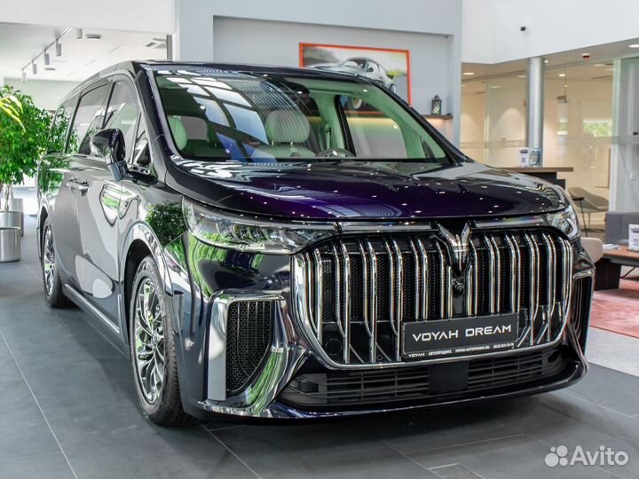 Voyah Dream 1.5 AT, 2023