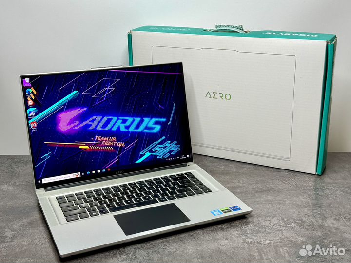 Gigabyte Aero 16 XE5 4K i7-12700H RTX 3070Ti Oled