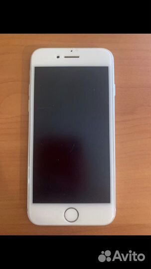 Телефон iPhone 8 64 gb