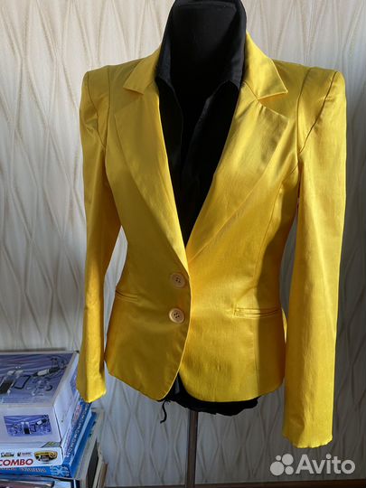 Пиджак женский 46 Италия