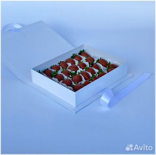 Подарочная упаковка в форме книжки