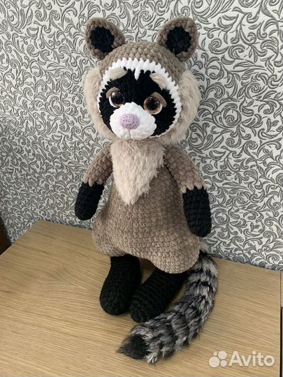 Большая мягкая игрушка Енот