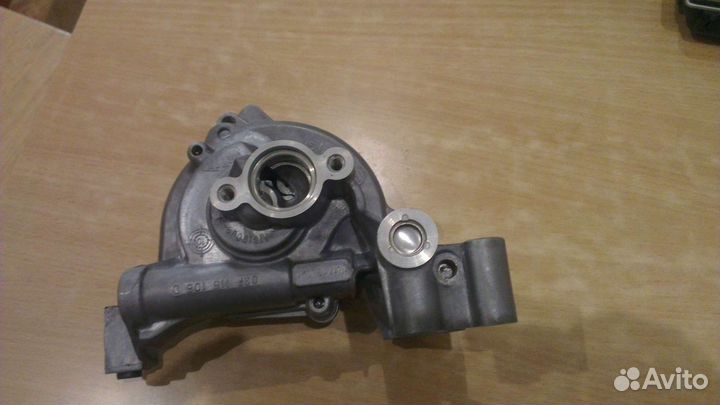 Масляный насос Шкода йети 1.2