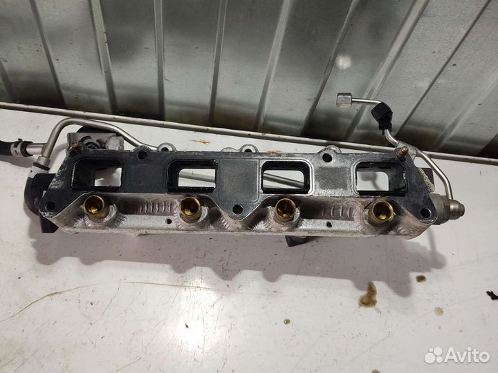 Коллектор впускной Volkswagen 1.6,1.4 FSI