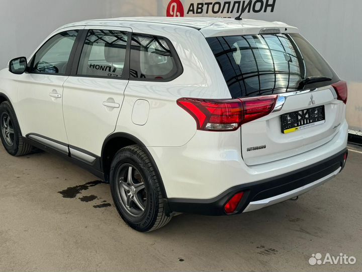 Mitsubishi Outlander 2.0 CVT, 2016, 152 967 км