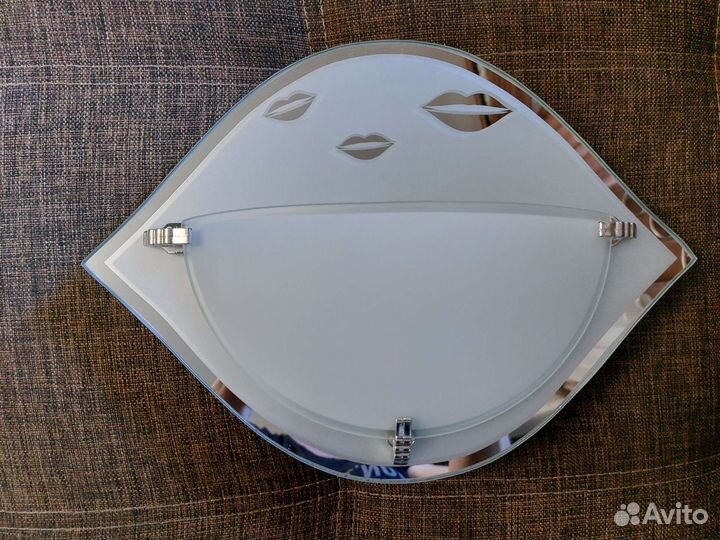 Настенный светильник бра