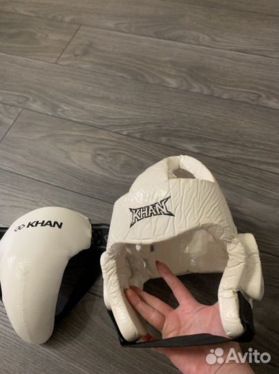 Шлем,улитка,желто-белый и желтый пояса