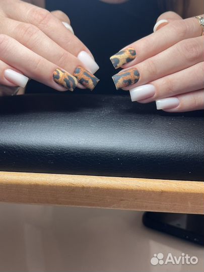 Мастер маникюра и педикюра