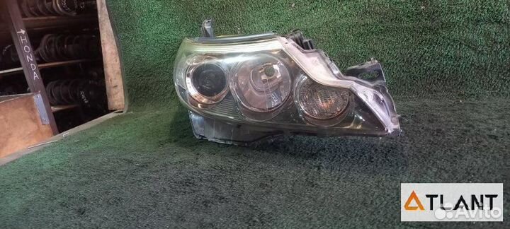 Фара передняя правая toyota estima